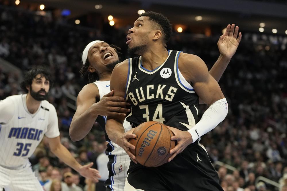 在激烈竞争 在激烈竞争