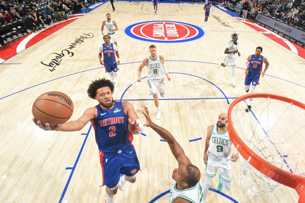 篮球传奇巨 篮球传奇巨